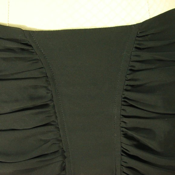 Black Ruched Ruffle Edged Skirt Sz 8 - Picture 11 of 15